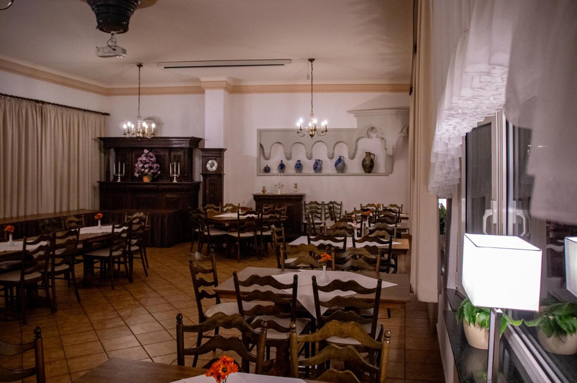 Hotel Zum Anker Andernach Kültér fotó