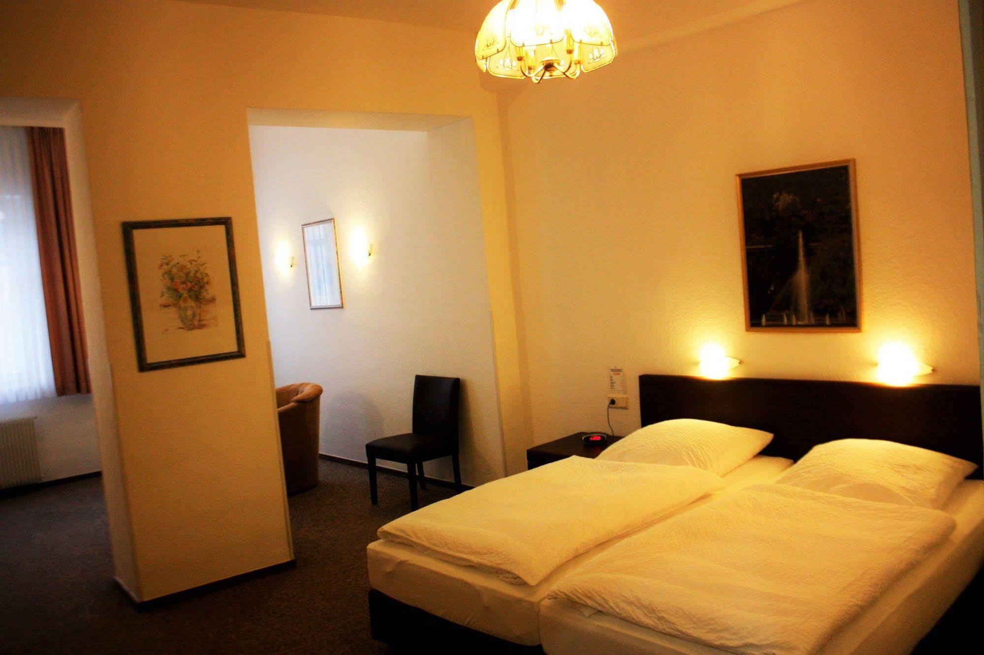 Hotel Zum Anker Andernach Kültér fotó